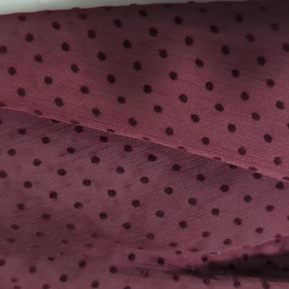 Old Navy Polka Dot Top - Picture 2 of 8